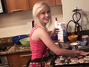 Amateur babe baking in the kitche